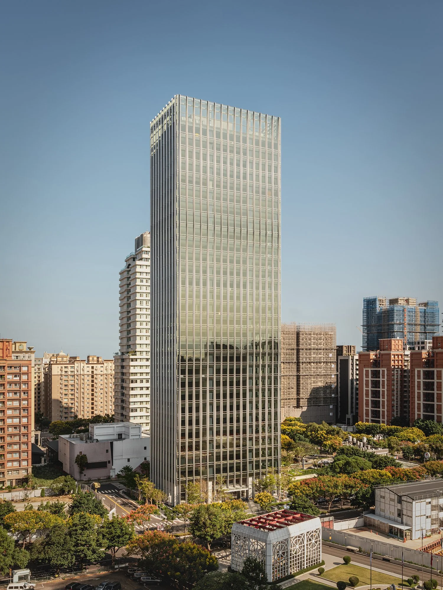  姚仁喜｜大元建築工場 . Kris Yao I Artech . Fuhua Central Plaza . Office Tower . Taipei