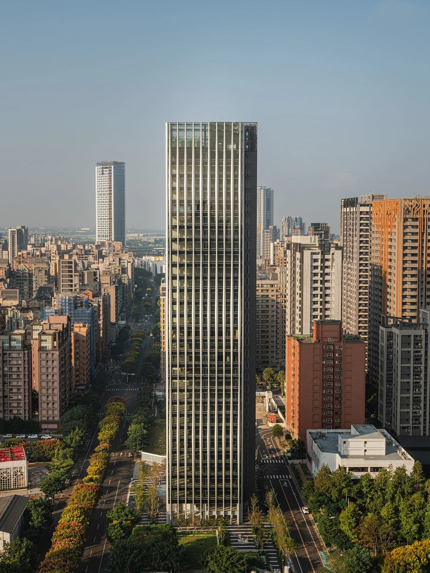  姚仁喜｜大元建築工場 . Kris Yao I Artech . Fuhua Central Plaza . Office Tower . Taipei
