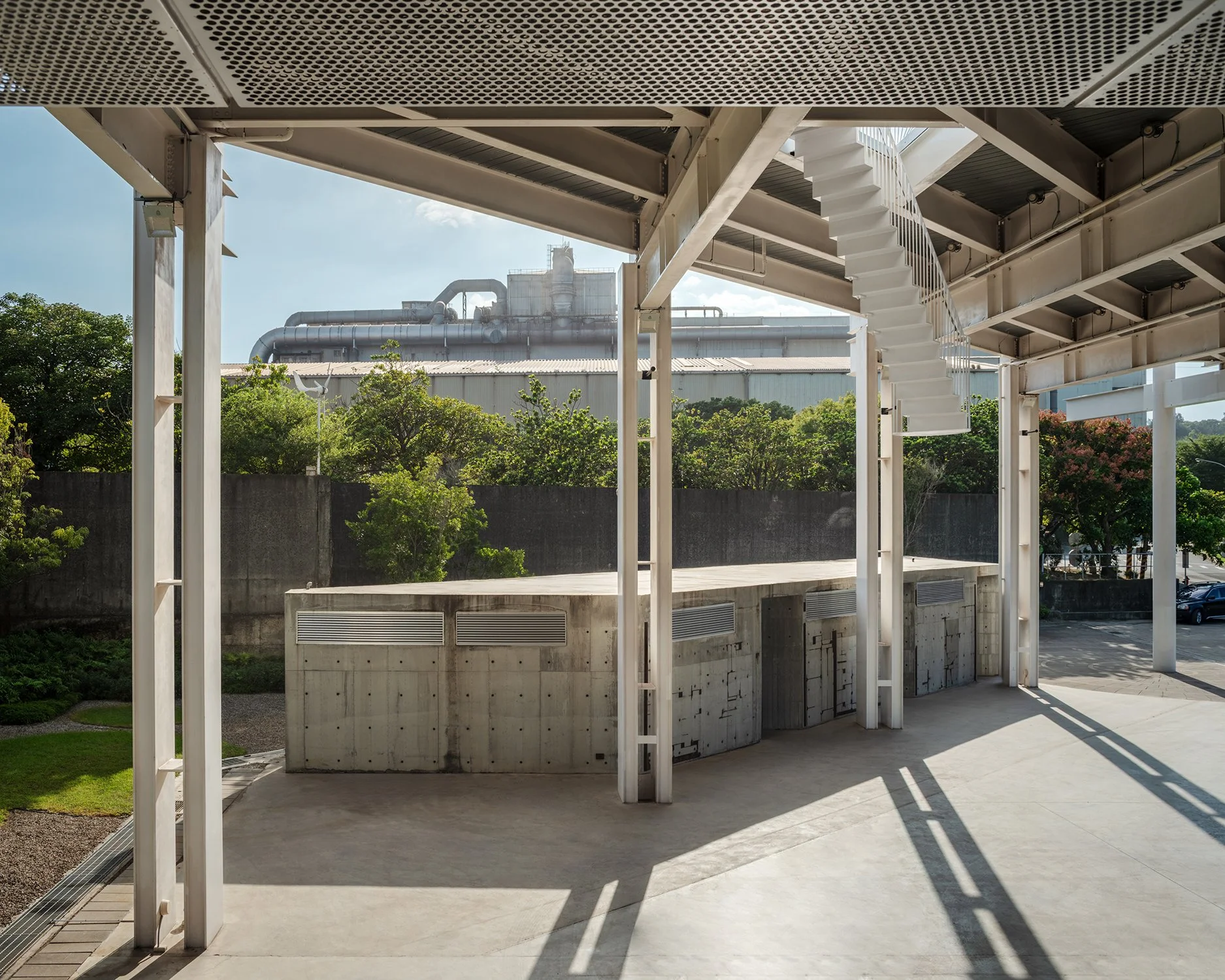 大尺建築+郭旭原建築師事務所 . Kuo + Huang & Associates . 東和鋼鐵苗栗廠, 台灣 . Tung Ho Steel Miaoli Plant, Taiwan