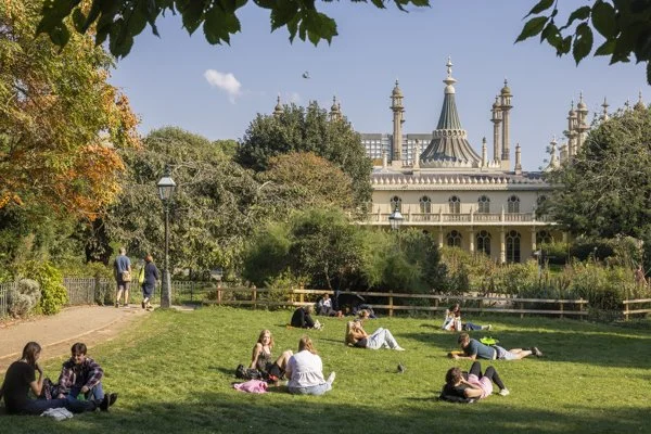 Royal Pavilion gardens lifestyle photography