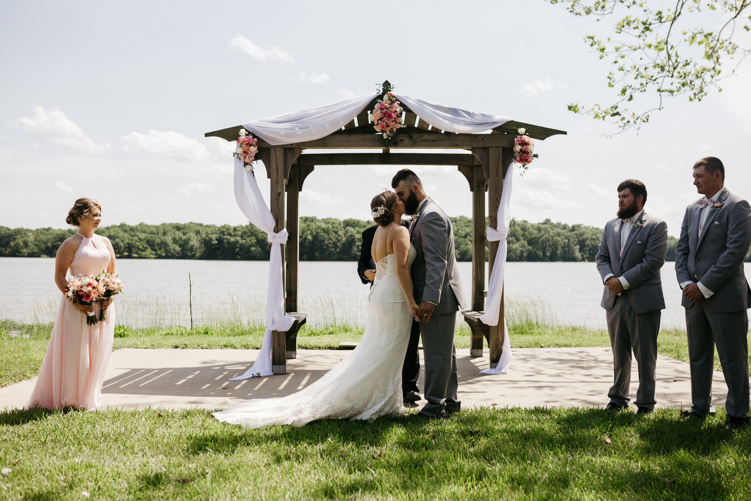 lindstromWedding_0250.jpg