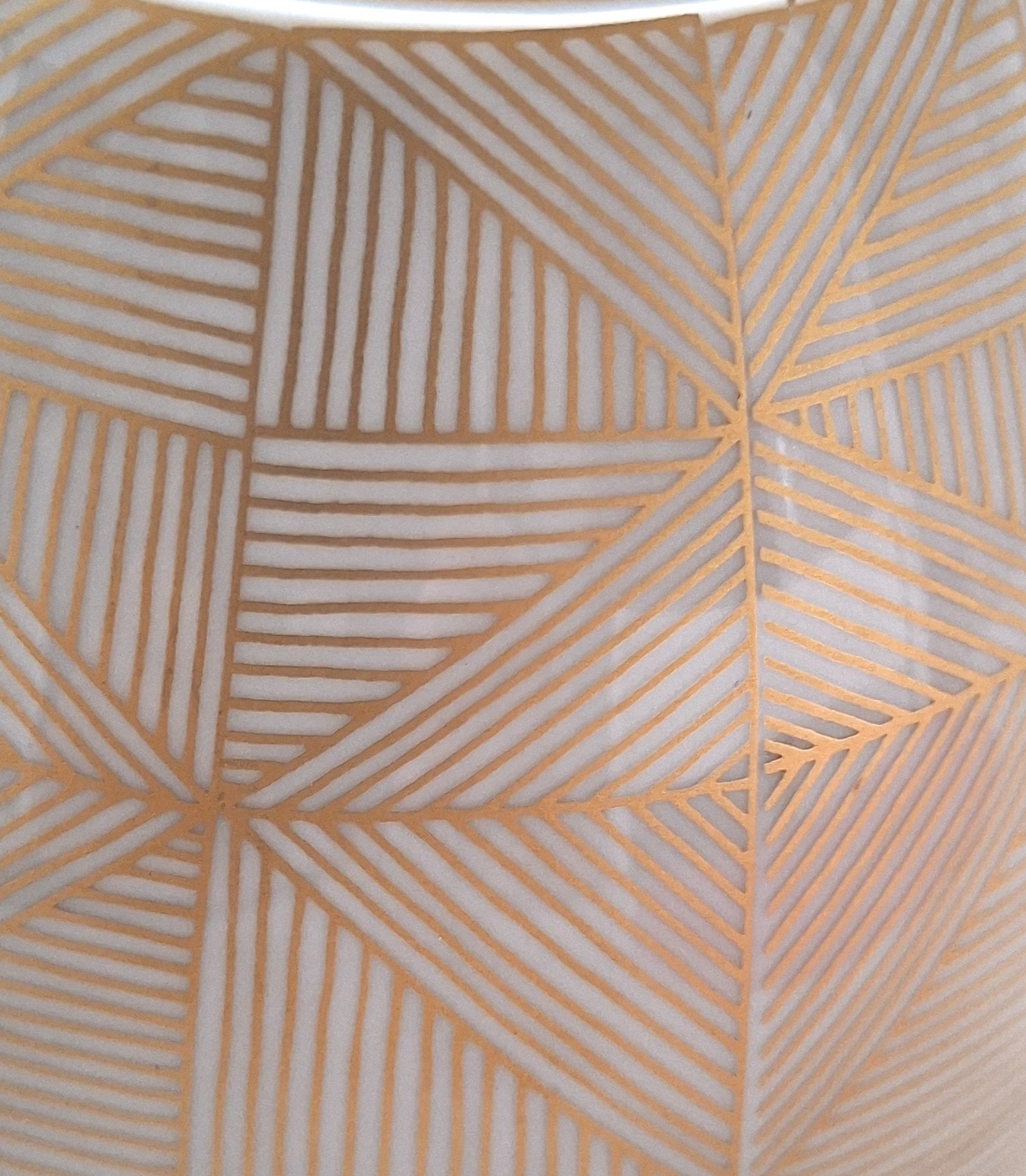 nahaufnahme gold design.png