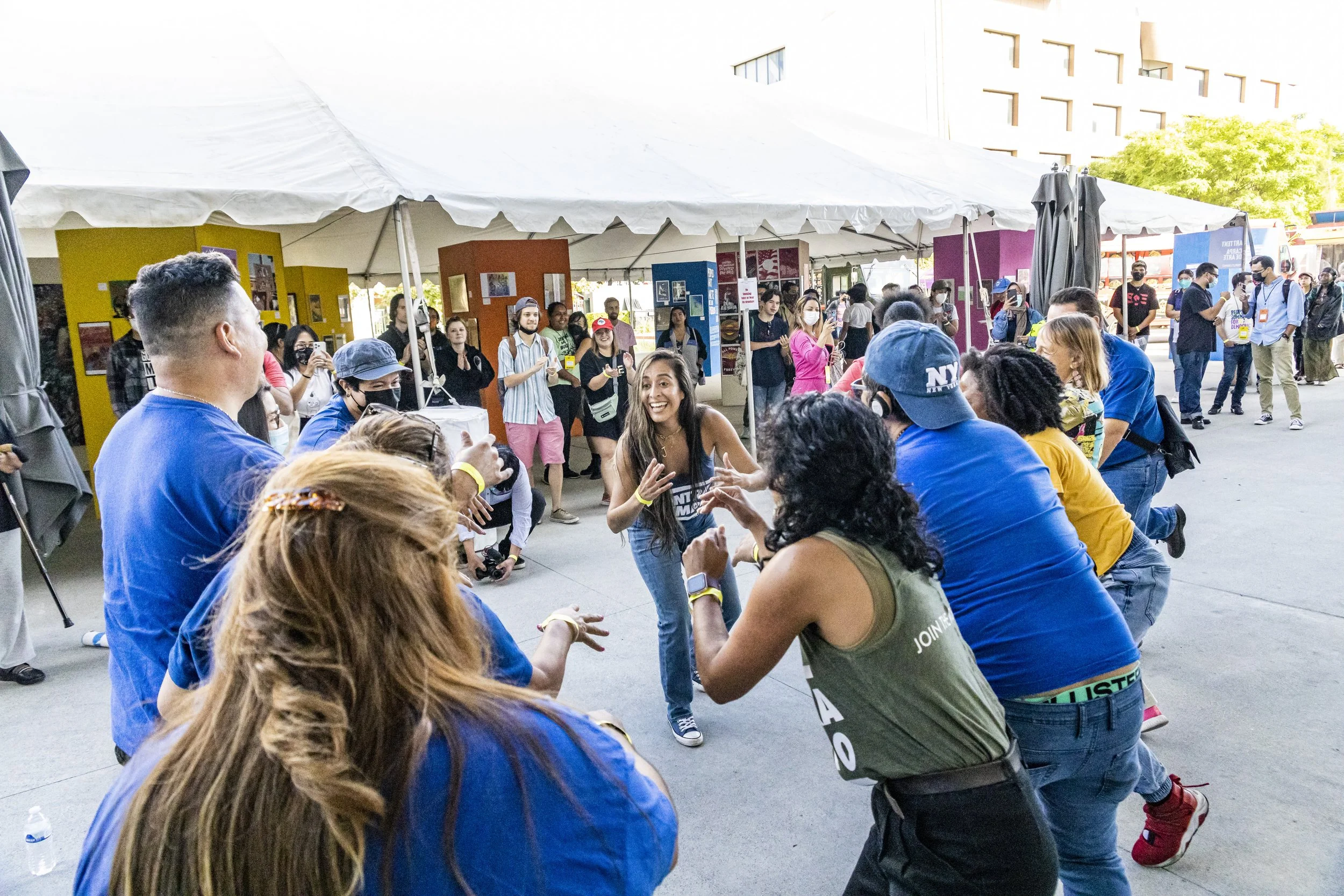 1. People_s Summit by Midia Ninja .jpg