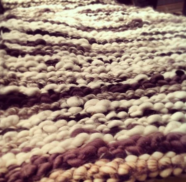 CUSTOM THROWS