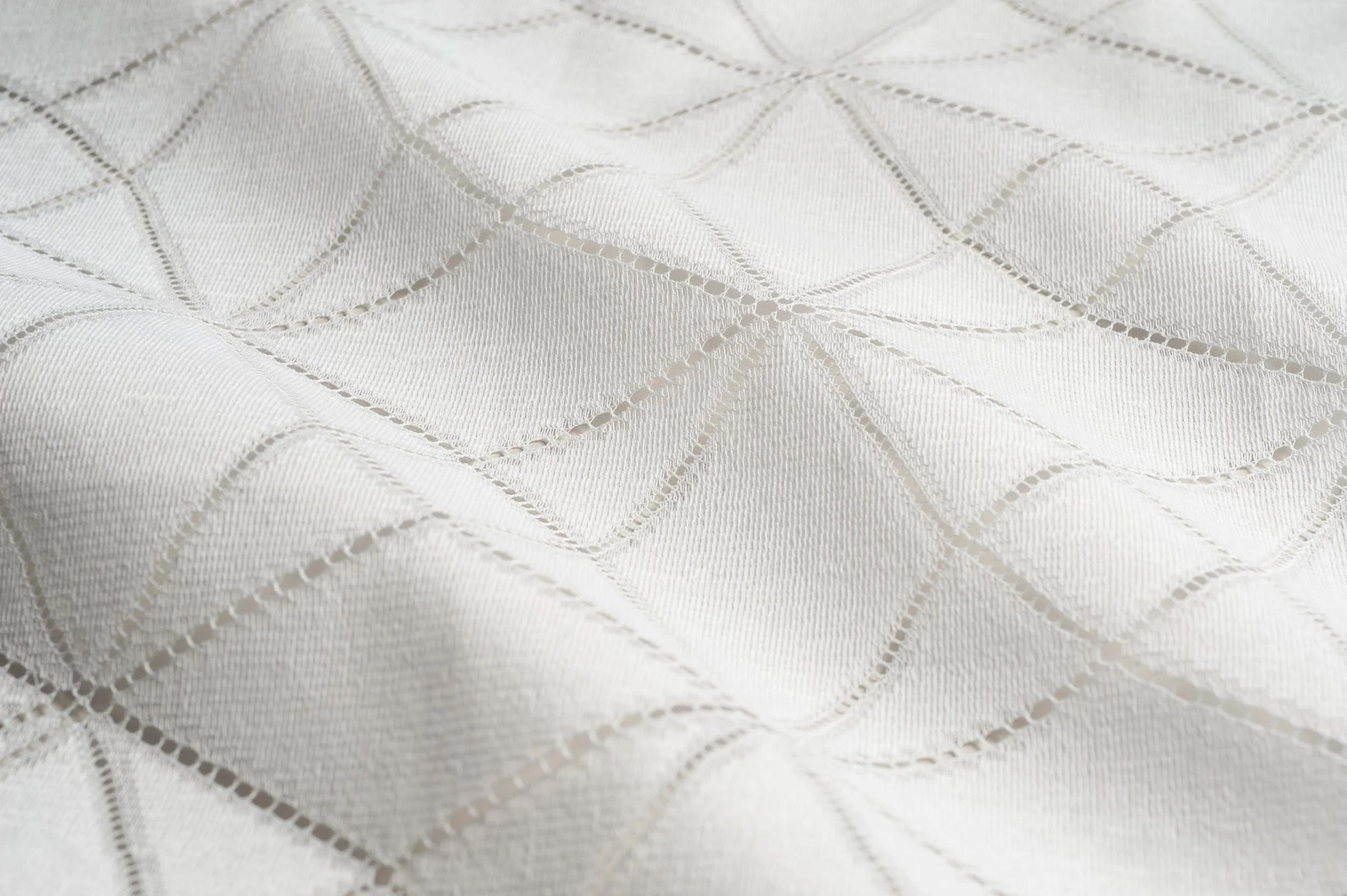 FRACTAL I WHITE
