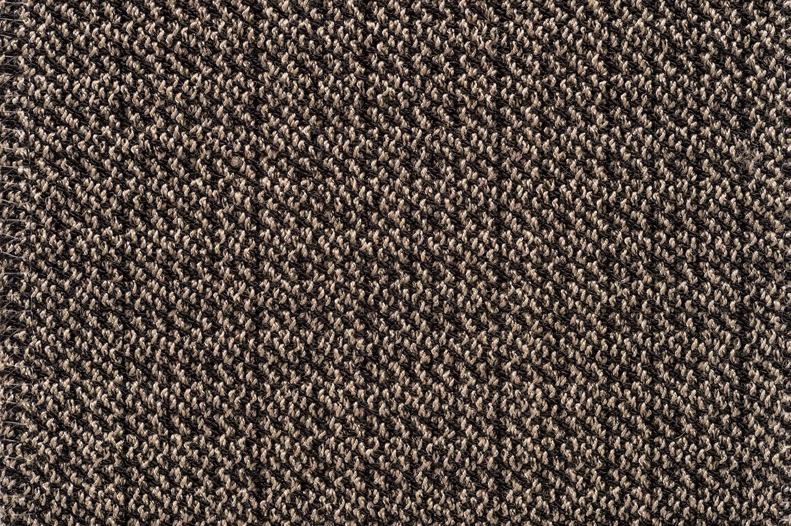 ZAREMBO I KHAKI