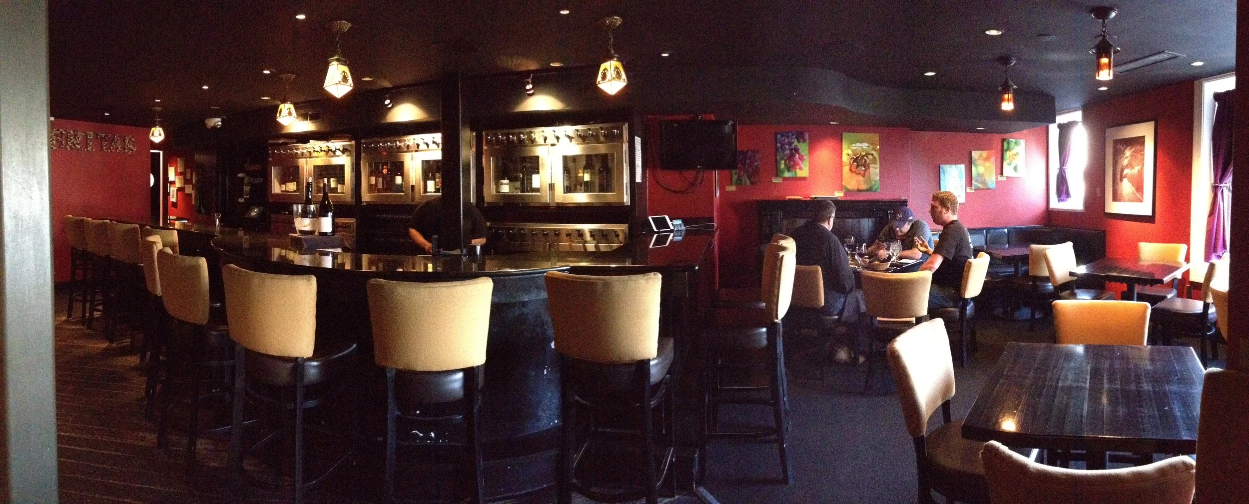 Veritas Wine bar - before