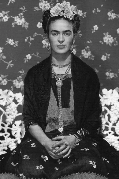 frida-kahlo-moth-oddities-mysister.jpg