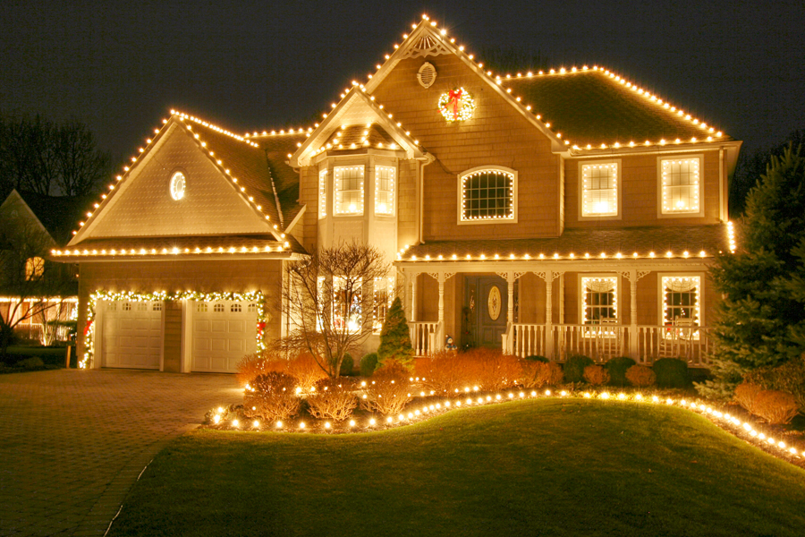 Christmas Light Installation in North OH