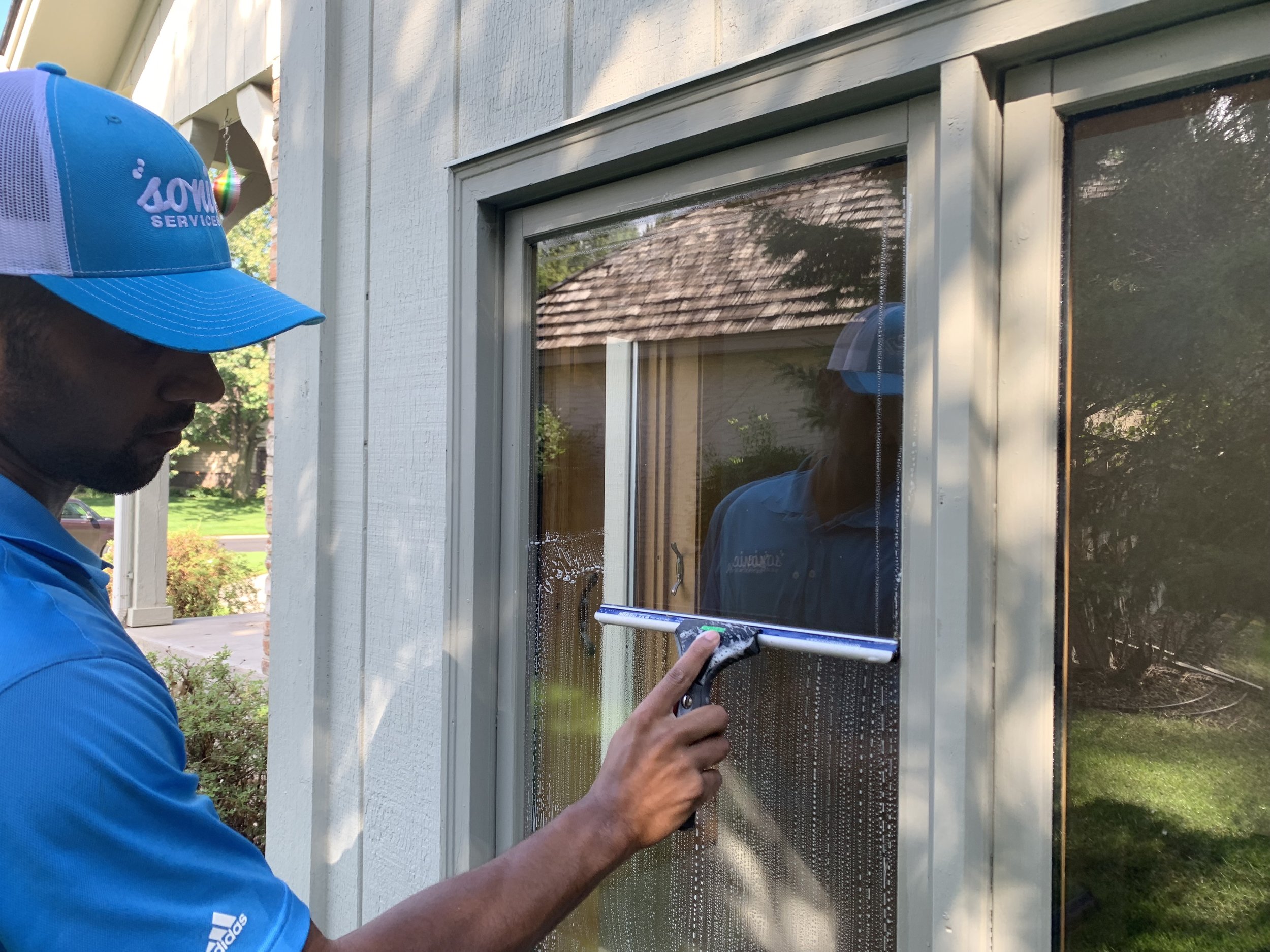 Window Washing in Lone Tree CO