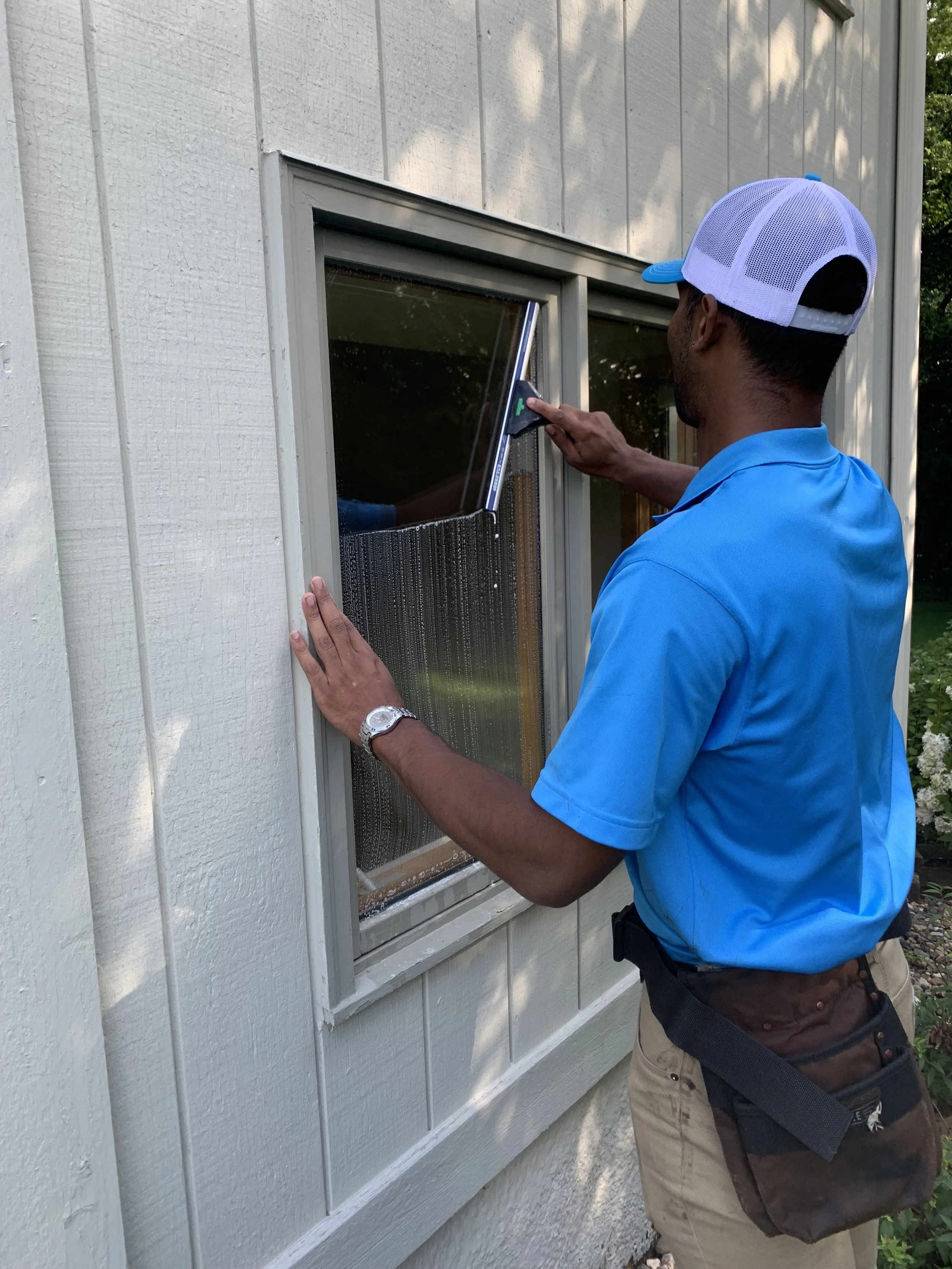 Window Cleaning Near Me in Eden Prairie, MN Sonic Services