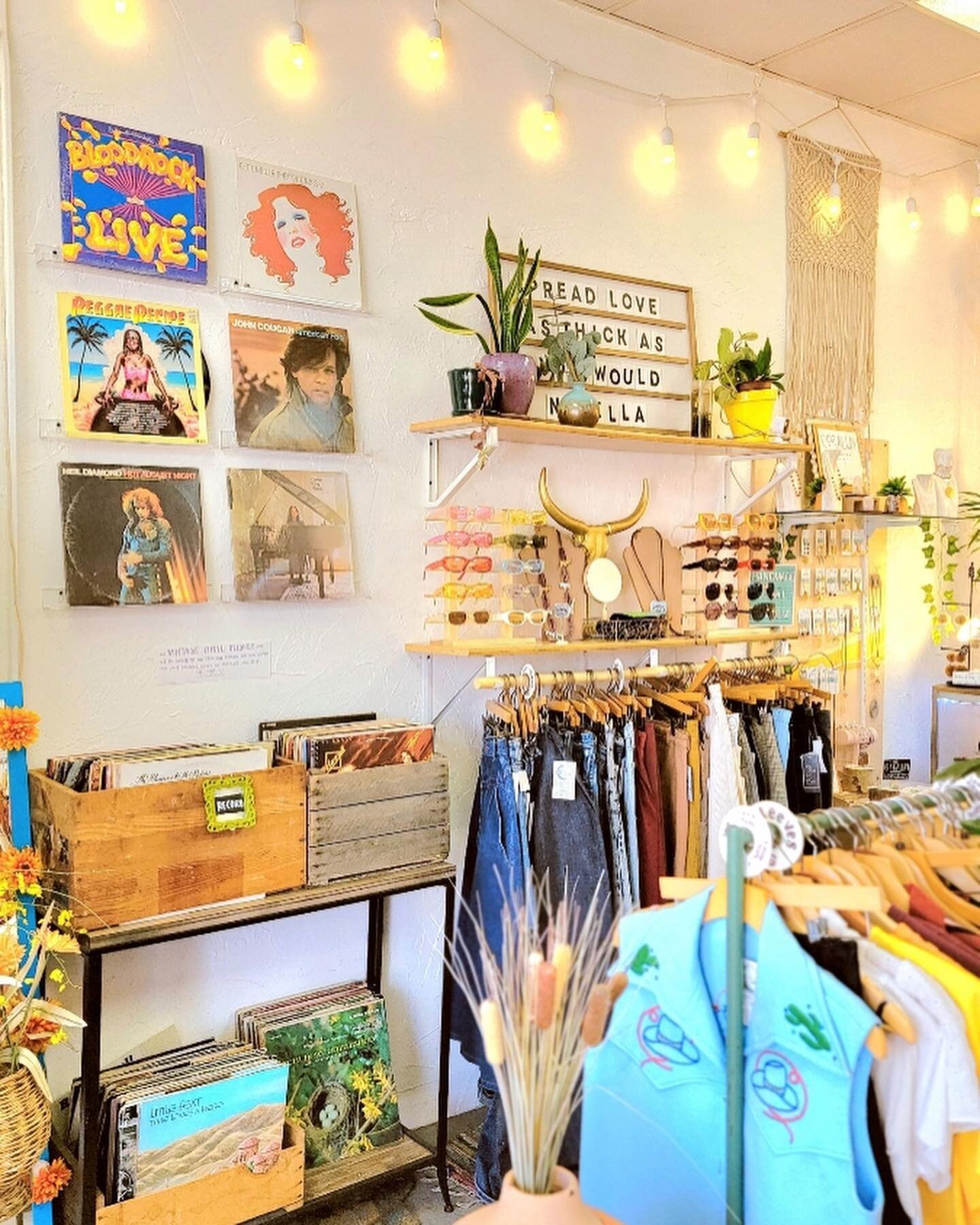 It&rsquo;s a great spring day! Full of sunshine, groovy tunes and a nice warm weather. Door is open come on by the shop. It is filled with the raddest spring looks, curated by the coralun collective of bad ass vendors. 

Shop open 11-4pm
Hope to see 