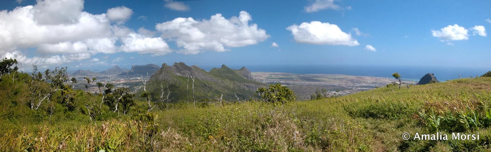 View from the Pouce 5.jpg