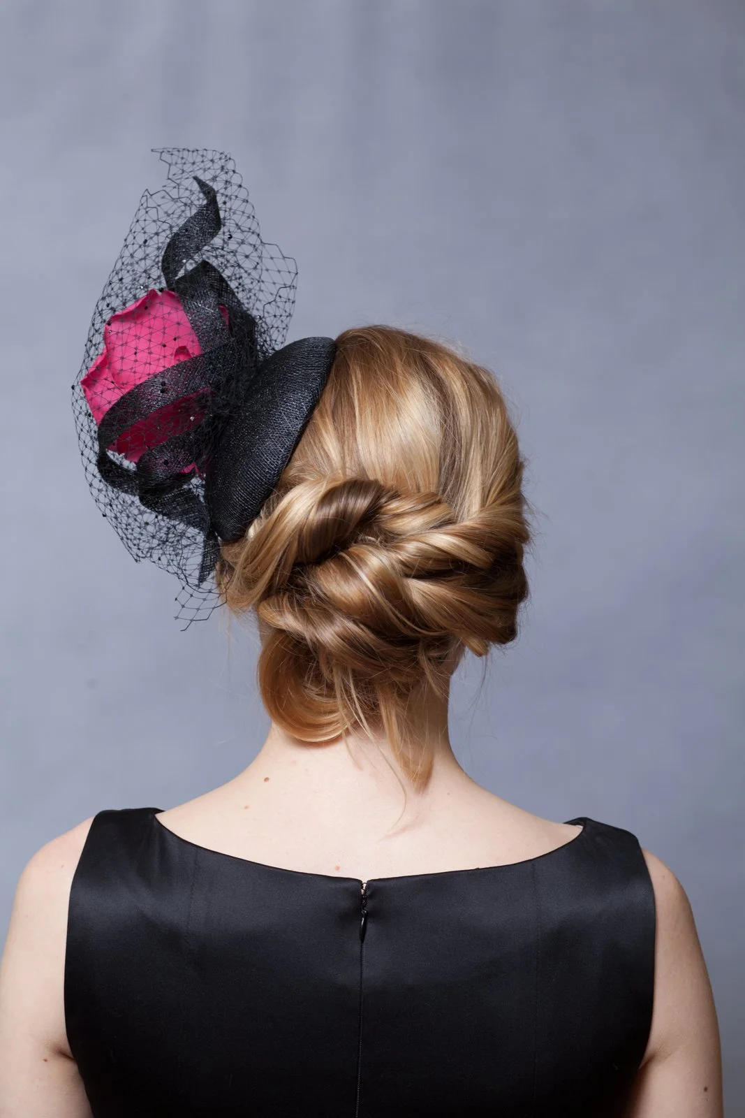 MACKILLOP_ROSE AND CRYSTAL VEIL HEADPIECE_2.jpg