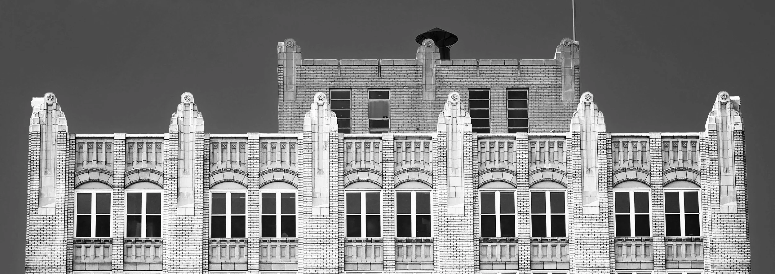 The Medical Arts Building – Rooftop Detail