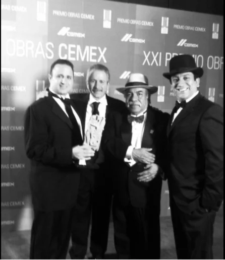 premios cemex copy.jpg