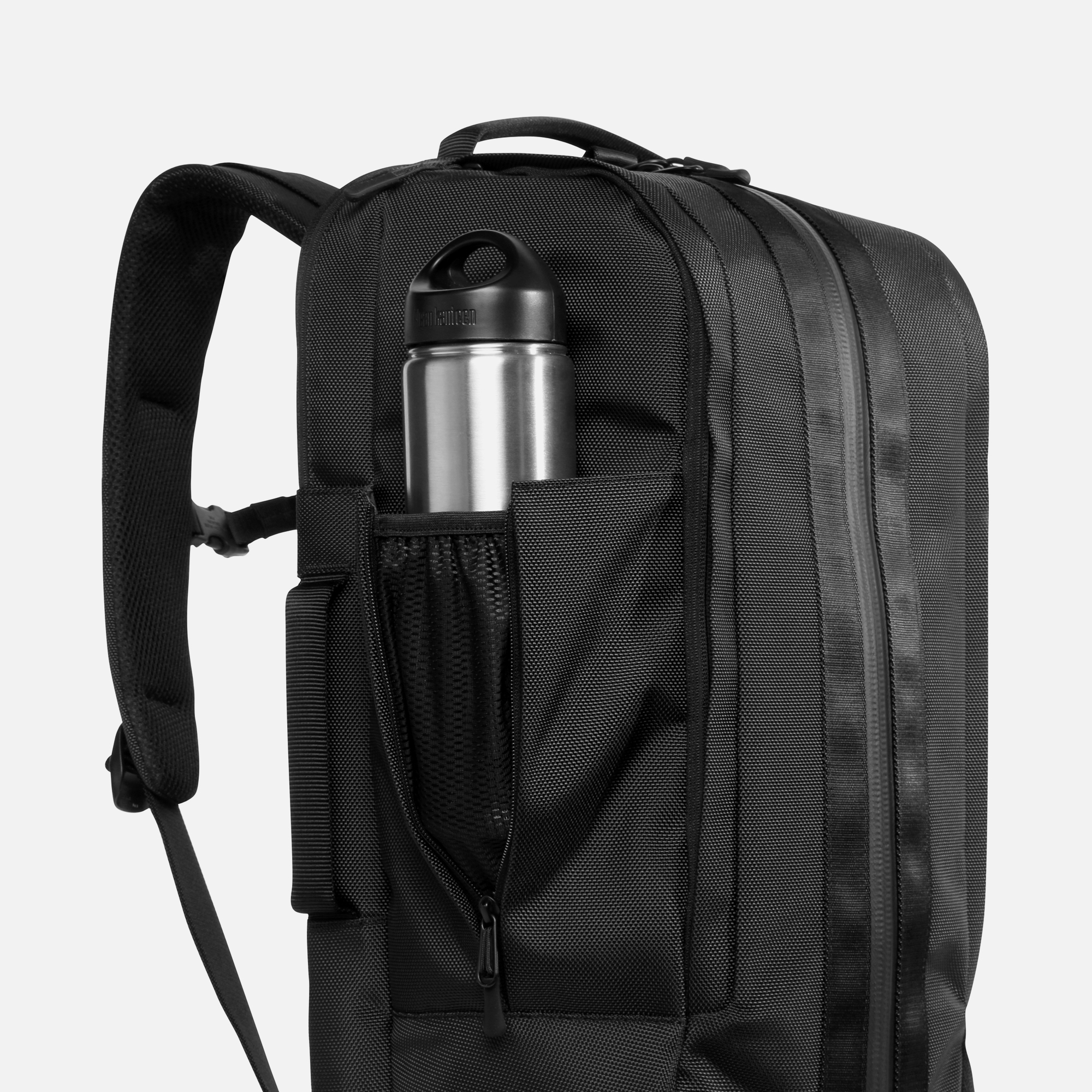 Duffel Pack - Black — Aer | Modern gym bags, travel backpacks and 