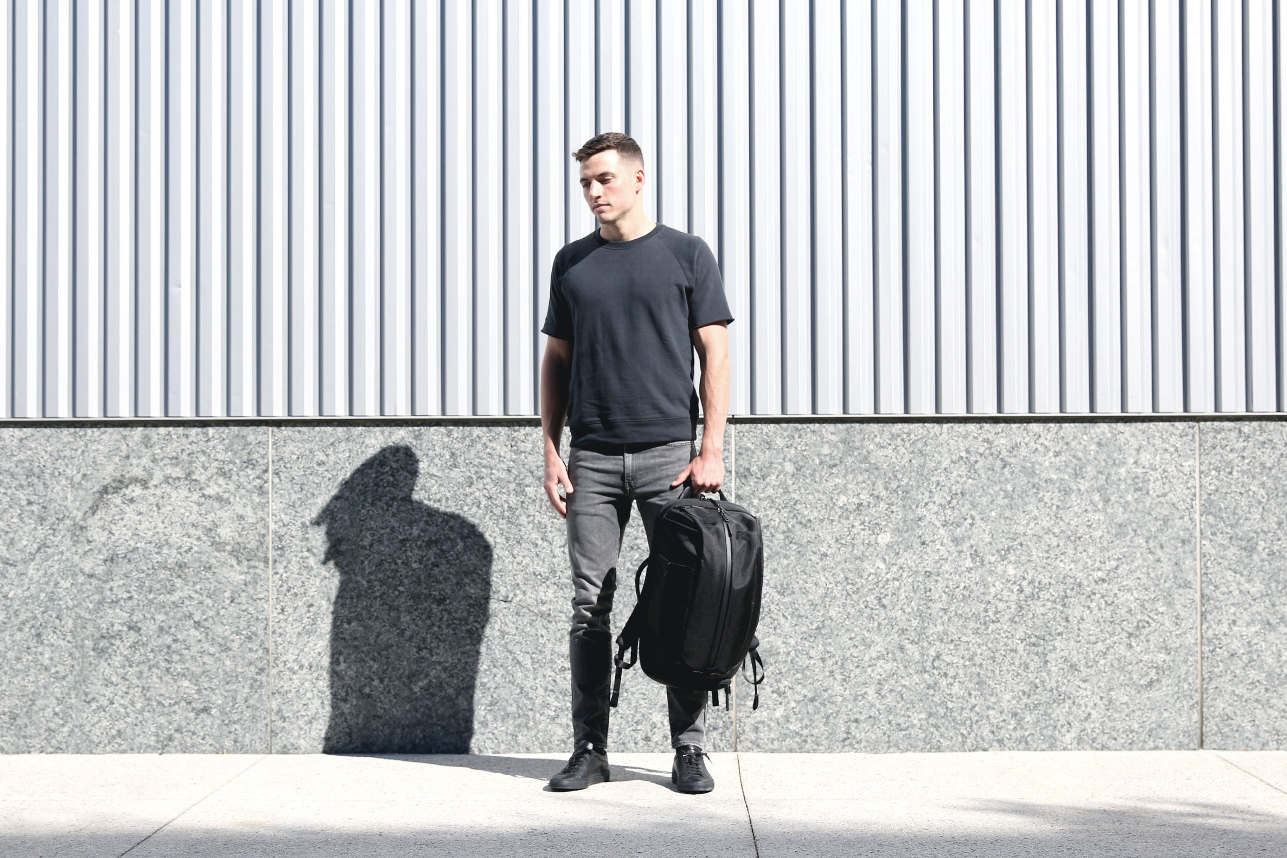 dp2_black_lifestyle_5.jpg