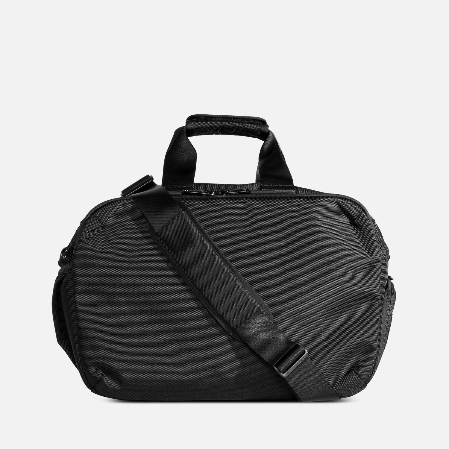 Gym Duffel 2 - Black — Aer | Modern gym bags, travel backpacks and ...