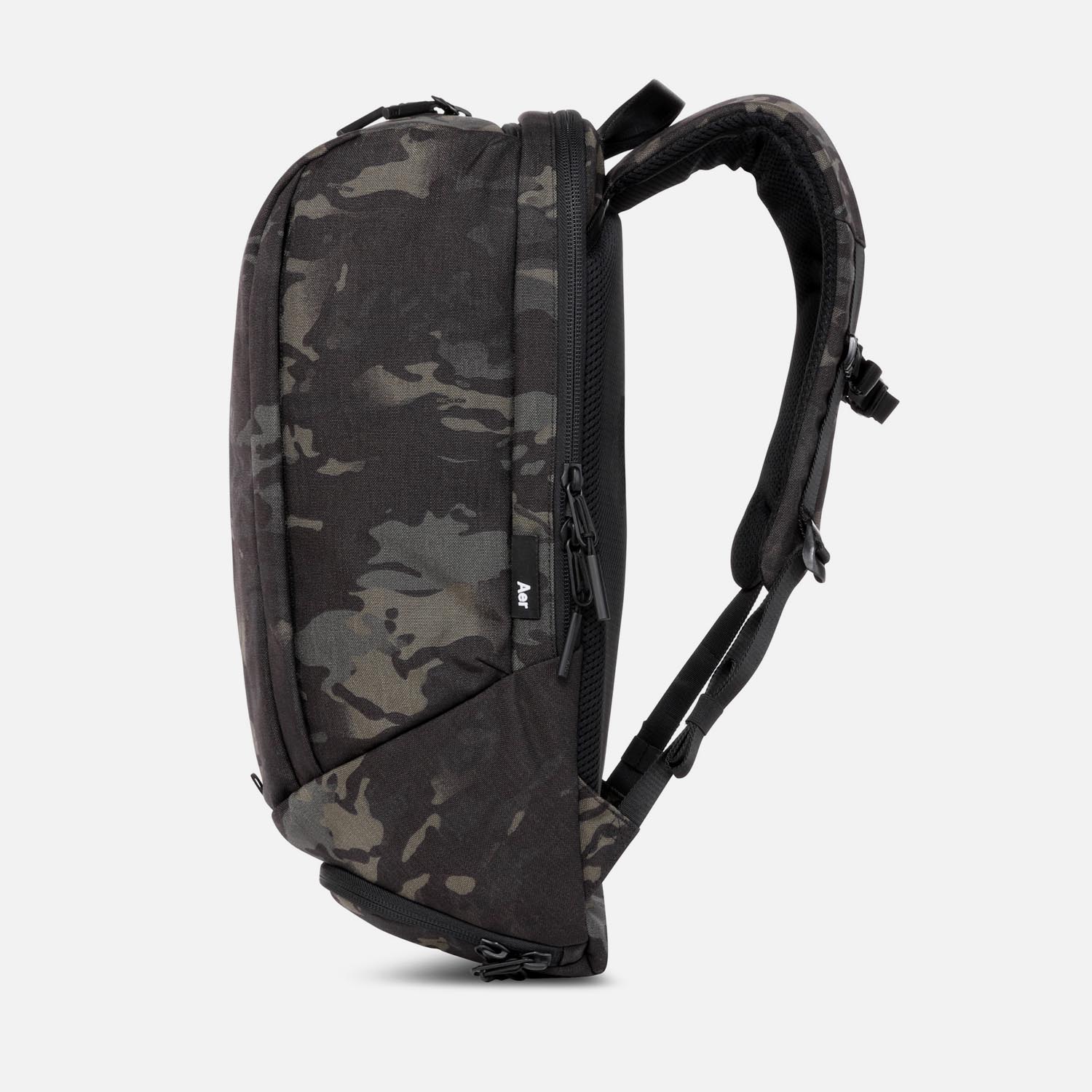 Duffel Pack 2 - Black Camo — Aer | Modern gym bags, travel backpacks ...