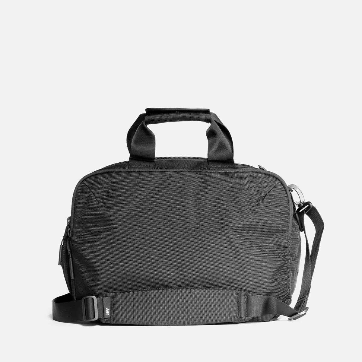 Gym Duffel 2 Small Black — Aer Modern gym bags, travel backpacks