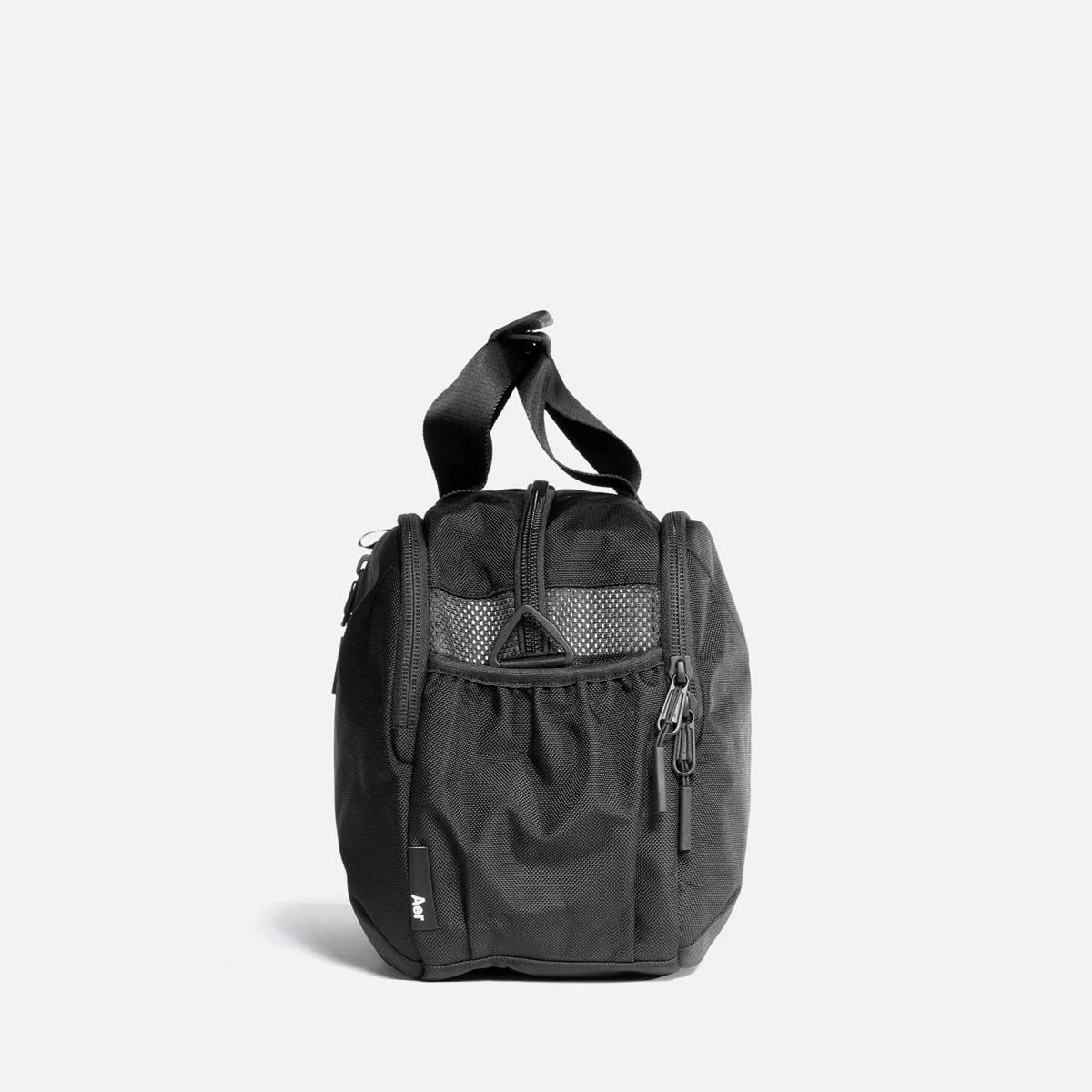 Gym Duffel 2 Small Black — Aer Modern gym bags, travel backpacks