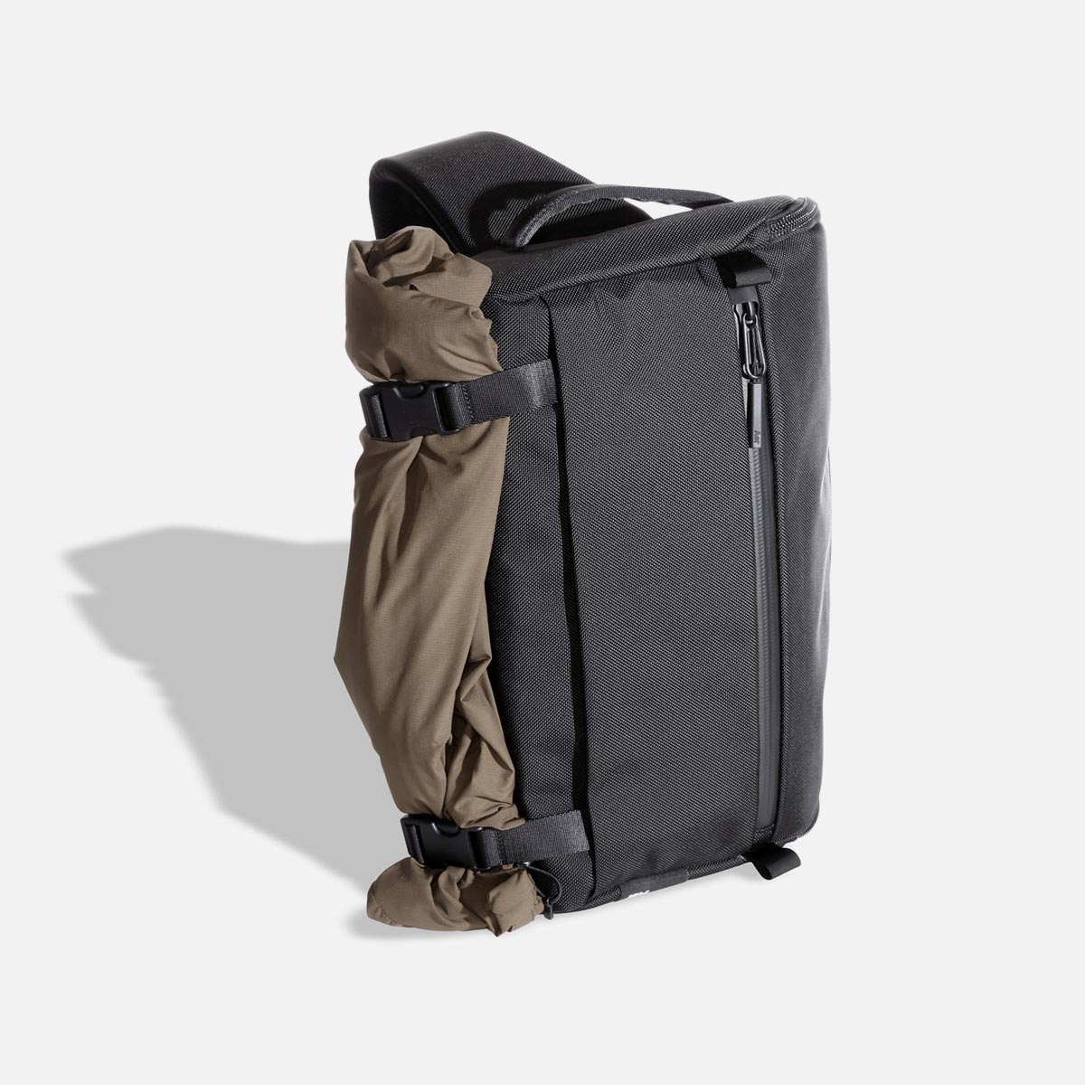 Travel Sling - Black — Aer | Modern gym bags, travel backpacks and 