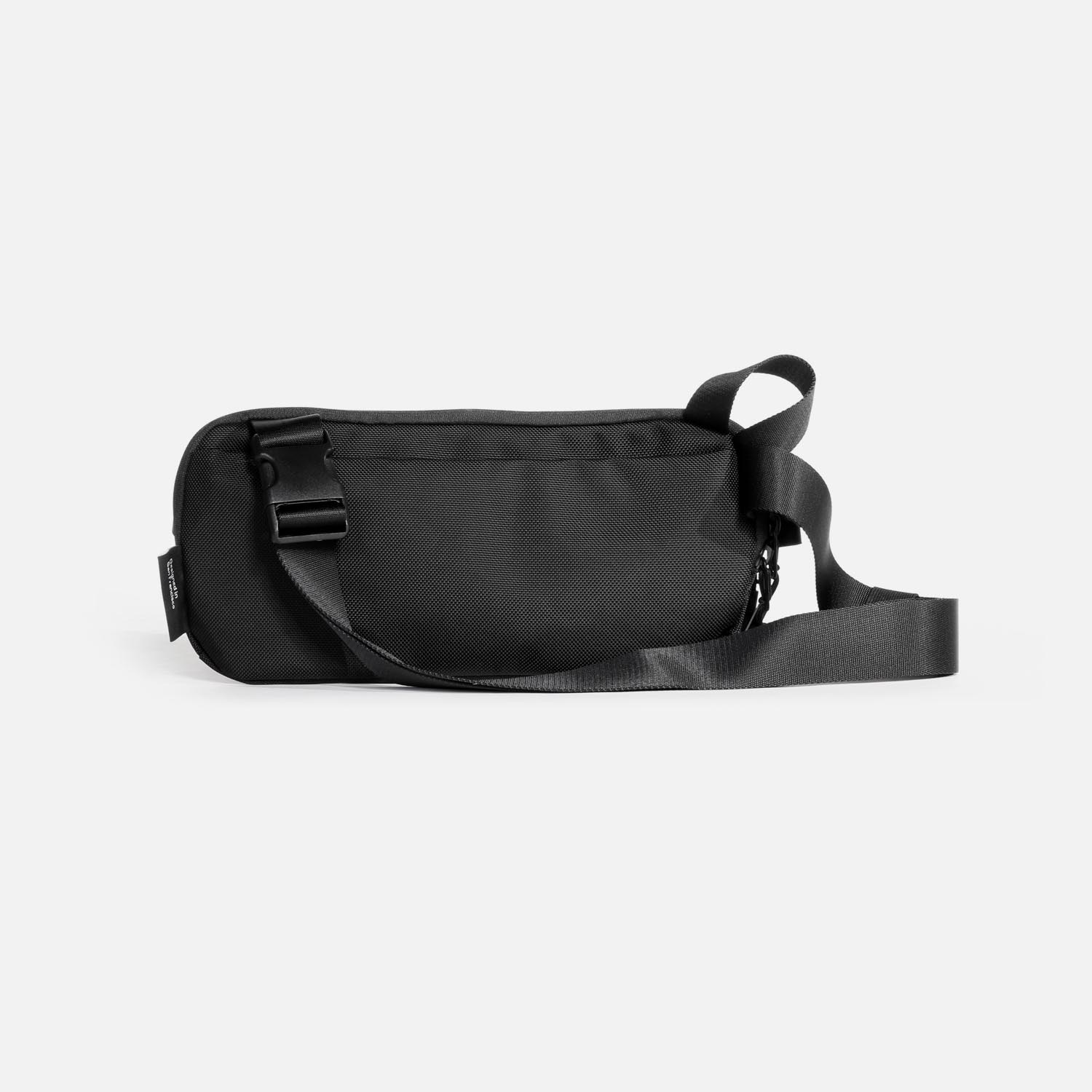 Day Sling 2 - Black — Aer | Modern gym bags, travel backpacks and ...