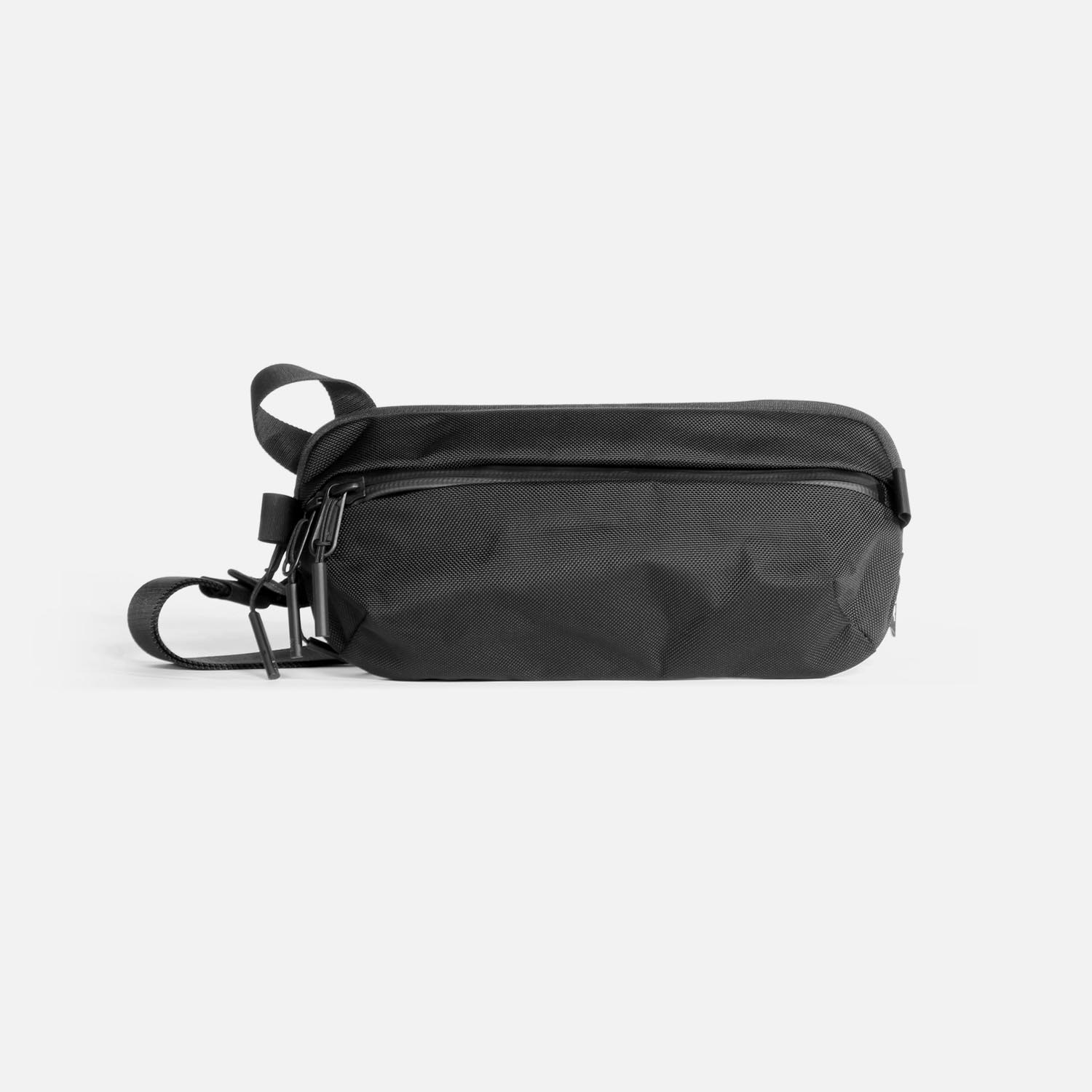 Day Sling 2 - Black — Aer | Modern gym bags, travel backpacks and ...