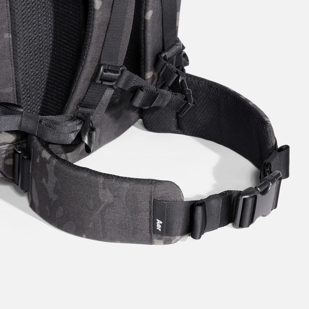 Hip Belt - Black Camo — Aer | Modern gym bags, travel backpacks 