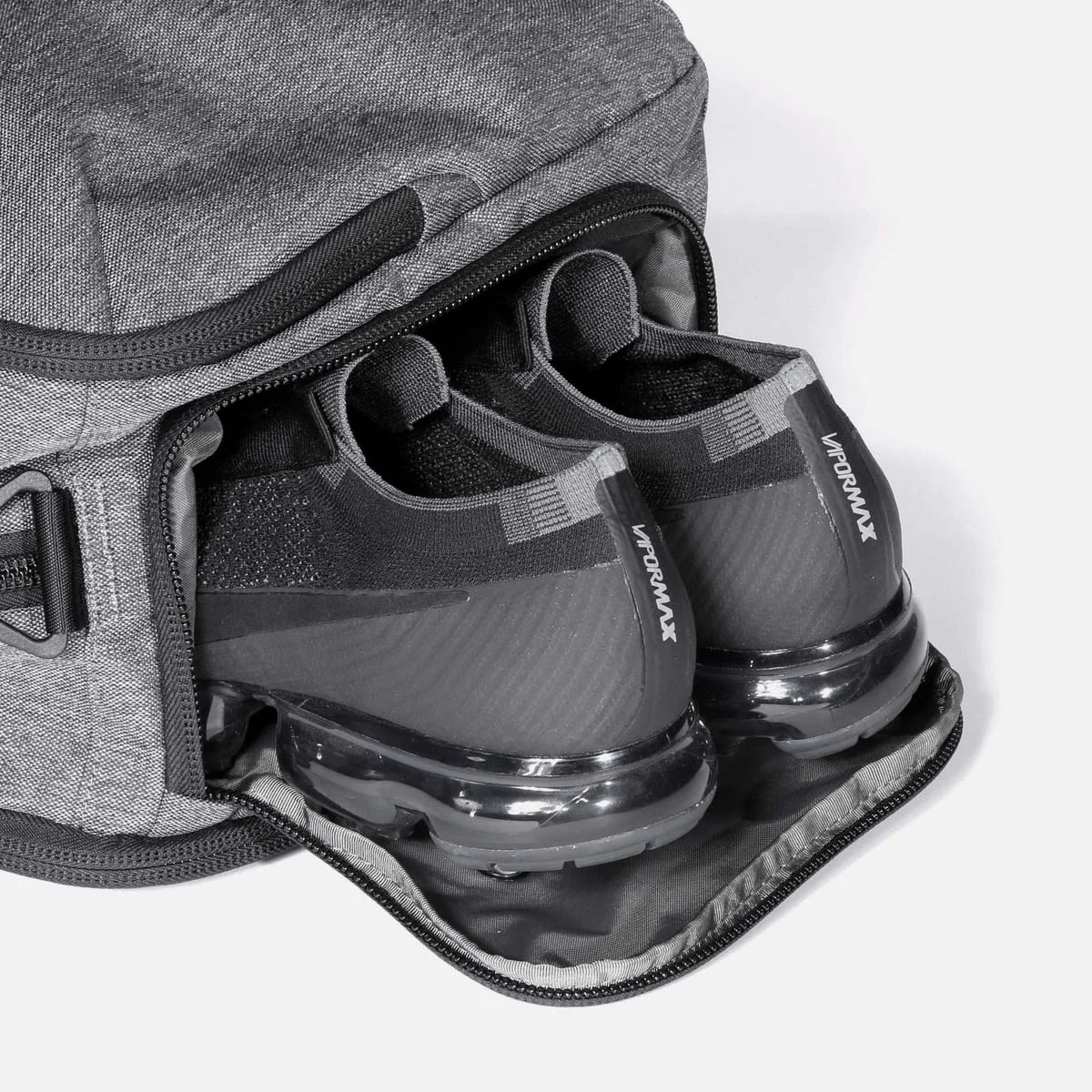12009_gd2s_gray_shoes.jpg
