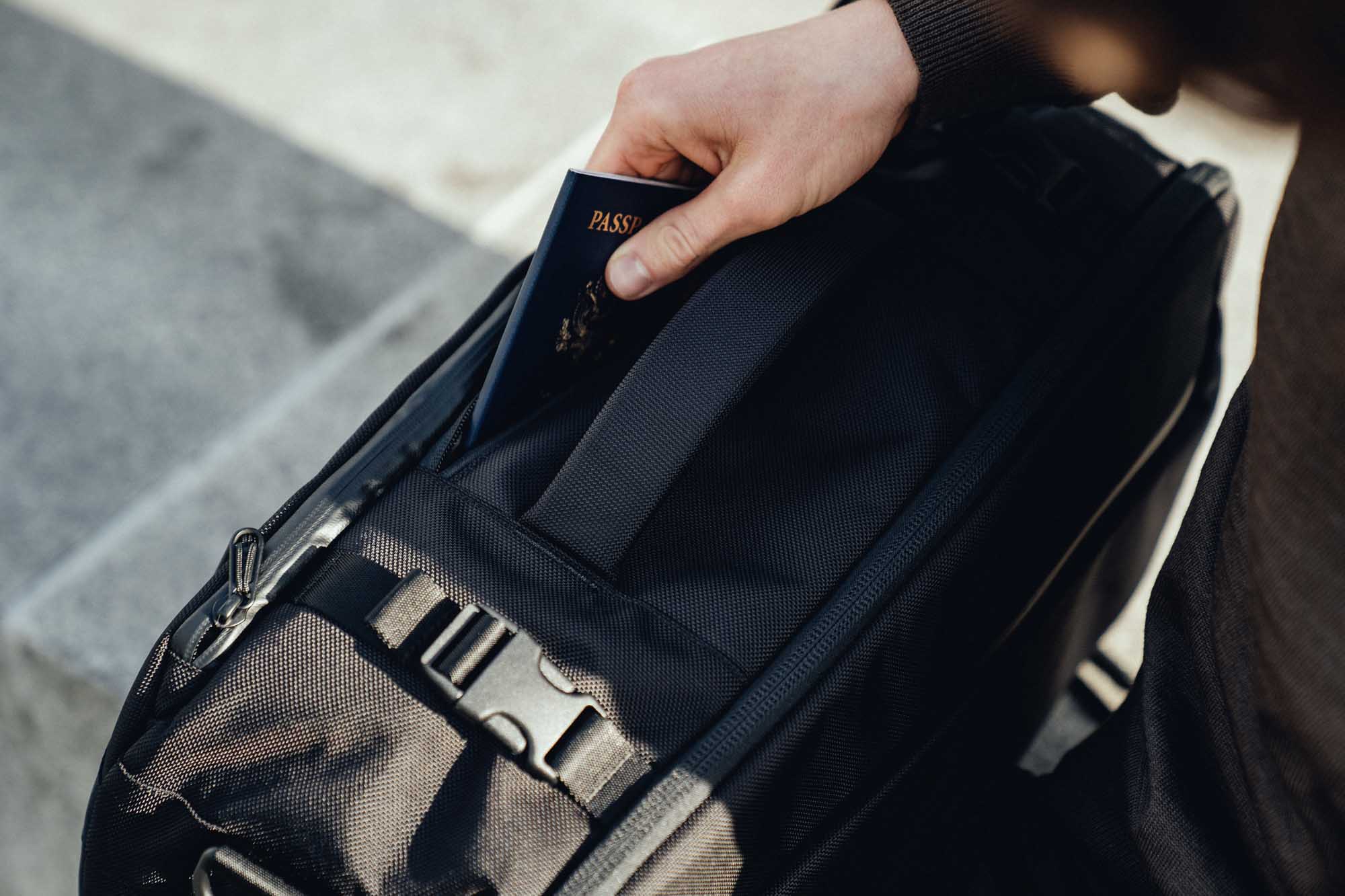 Travel Duffel - Black — Aer | Modern gym bags, travel backpacks and ...
