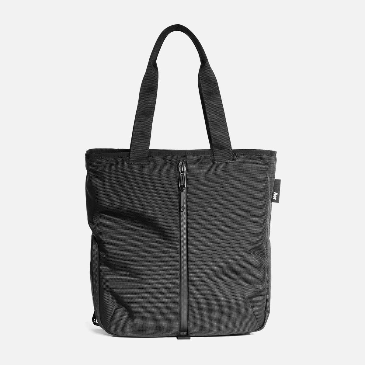 Gym Tote - Black — Aer | Modern gym bags, travel backpacks and laptop ...