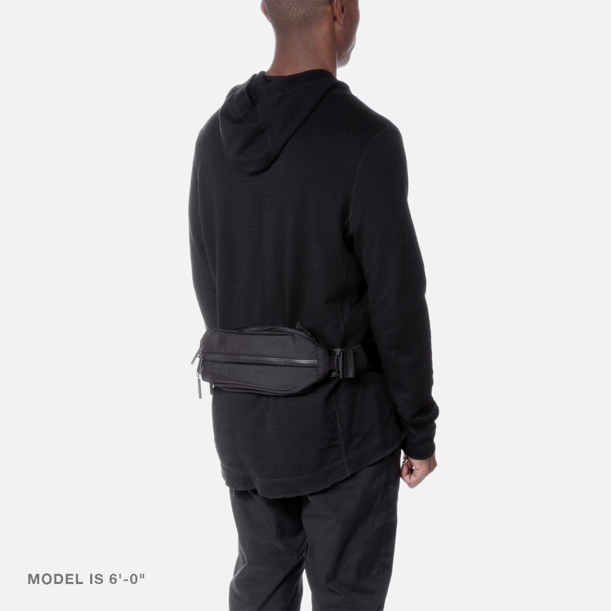 City Sling - Black — Aer | Modern gym bags, travel backpacks and 