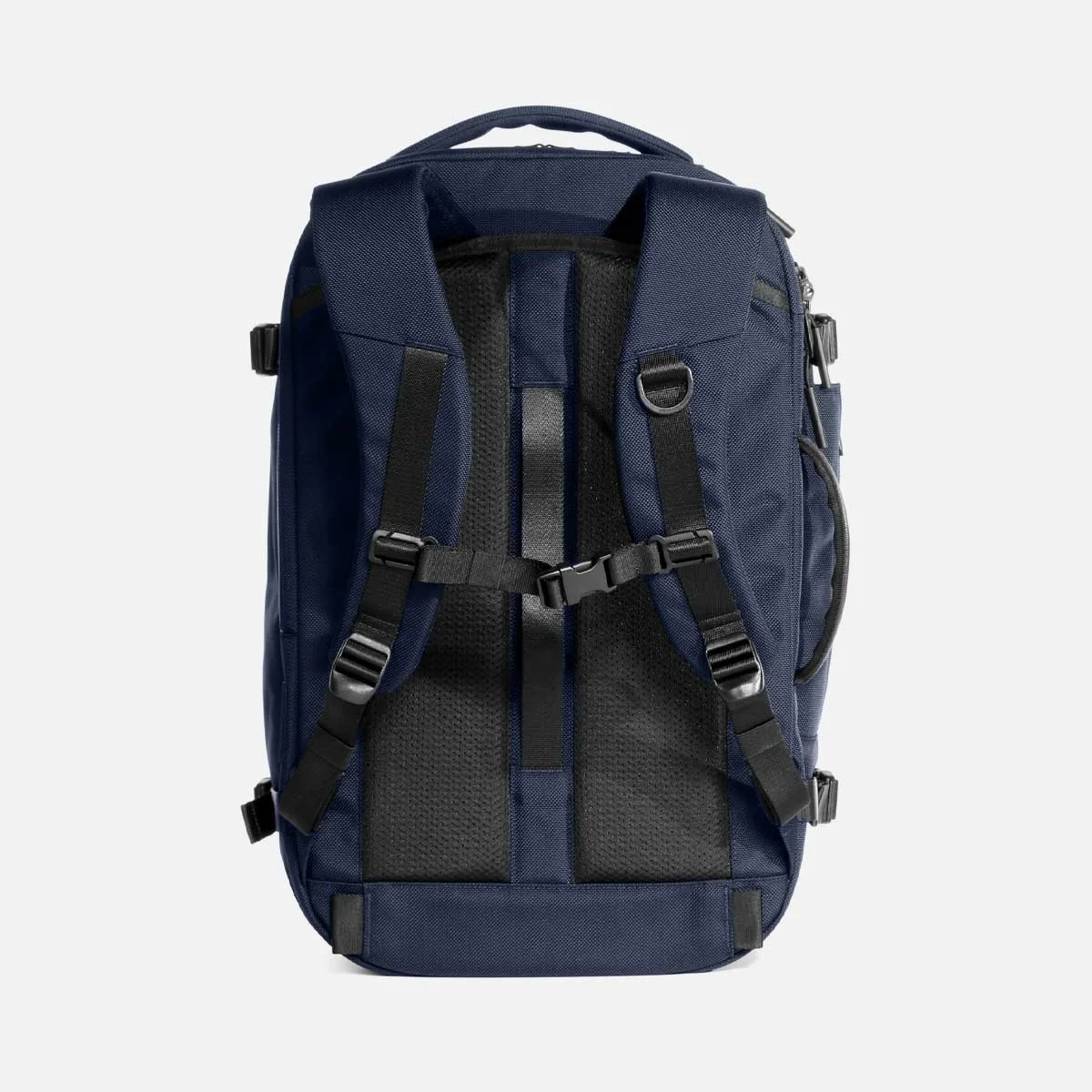 23007_travelpack2_navy_backpanel.jpg