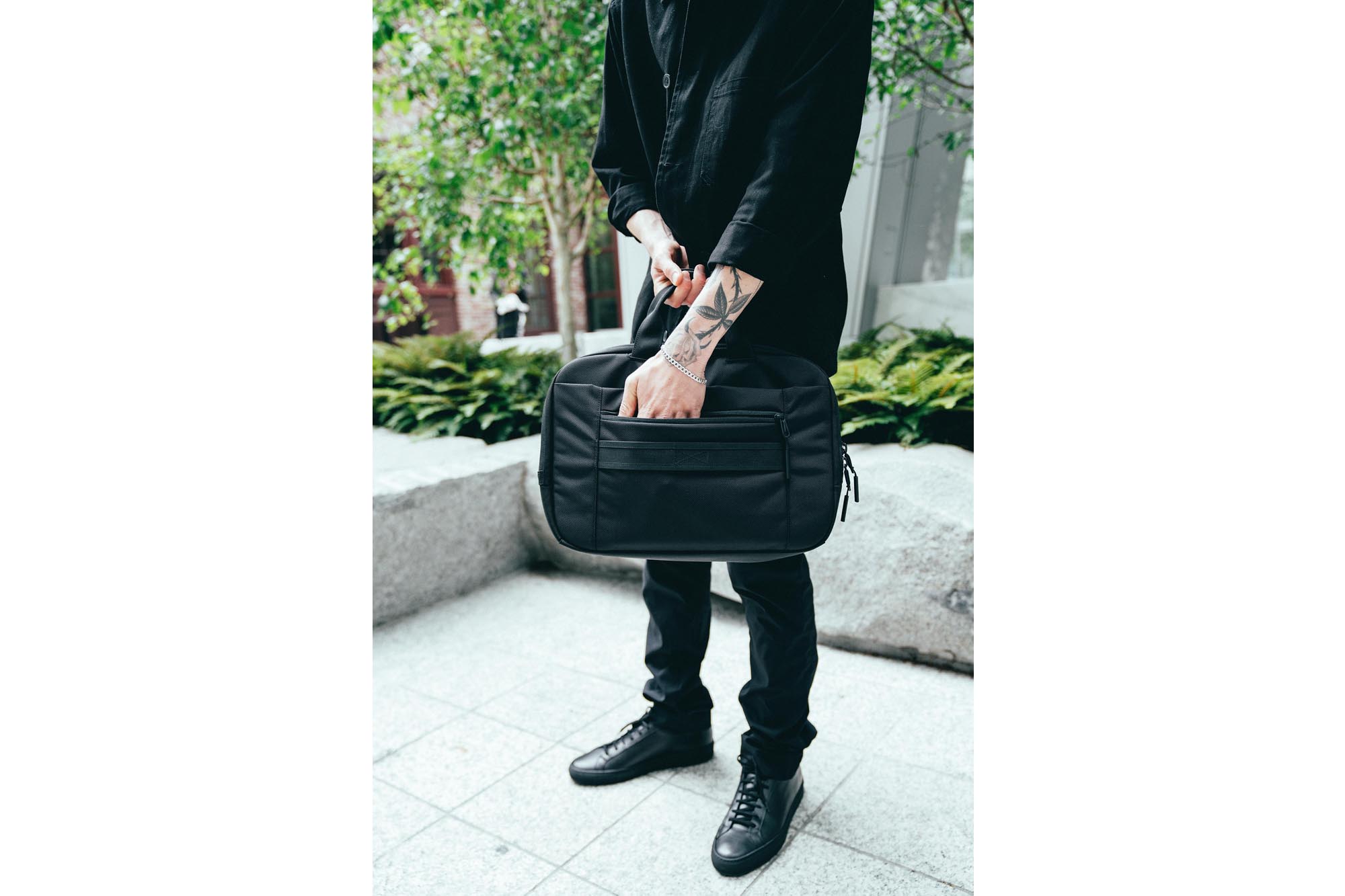 31006_commuterbrief_lifestyle_4.jpg