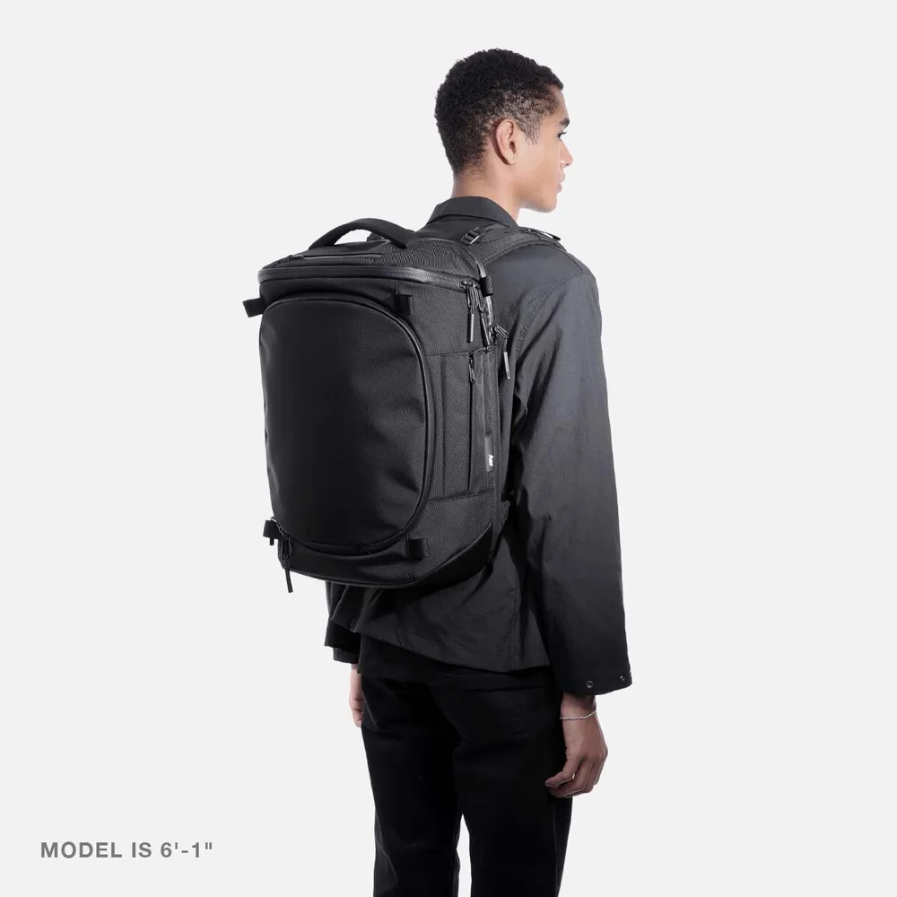 Capsule Pack - Black — Aer | Modern gym bags, travel backpacks and 