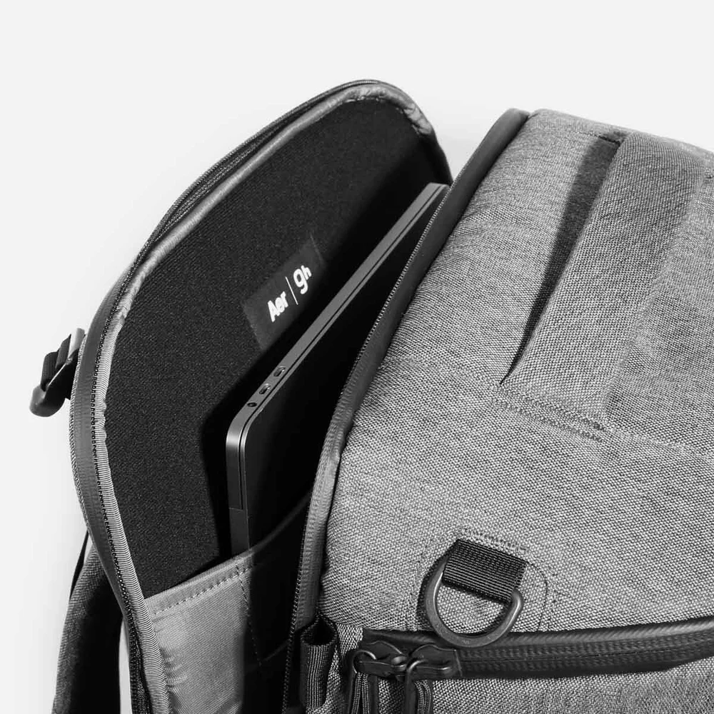 Capsule Pack Max - Gray — Aer | Modern gym bags, travel backpacks 