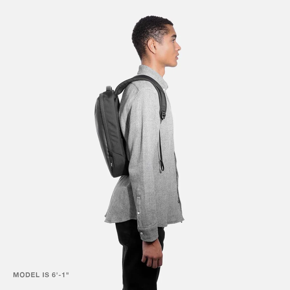 Slim Pack - Black — Aer | Modern gym bags, travel backpacks and 