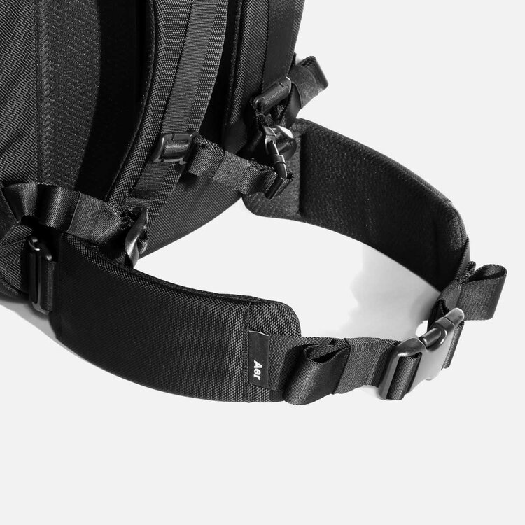 Hip belt for heavier loads (sold separately).