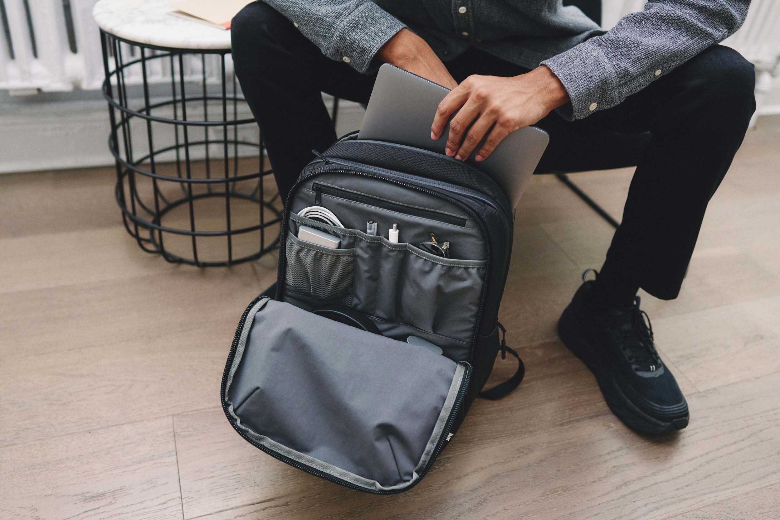 Tech Pack 2 - Black — Aer | Modern gym bags, travel backpacks and 
