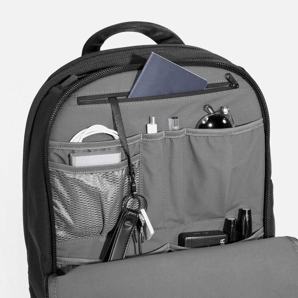 Day Pack - Black — | Modern gym travel backpacks and backpacks designed for city travel