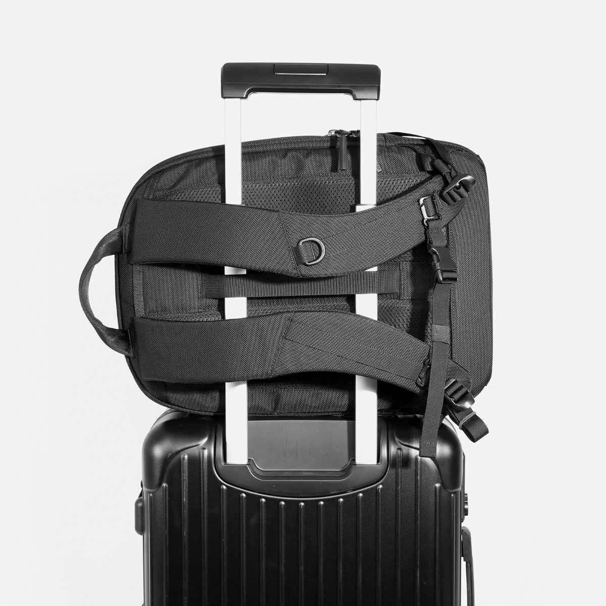 Day Pack 2 Black — Aer Modern gym bags, travel backpacks and laptop