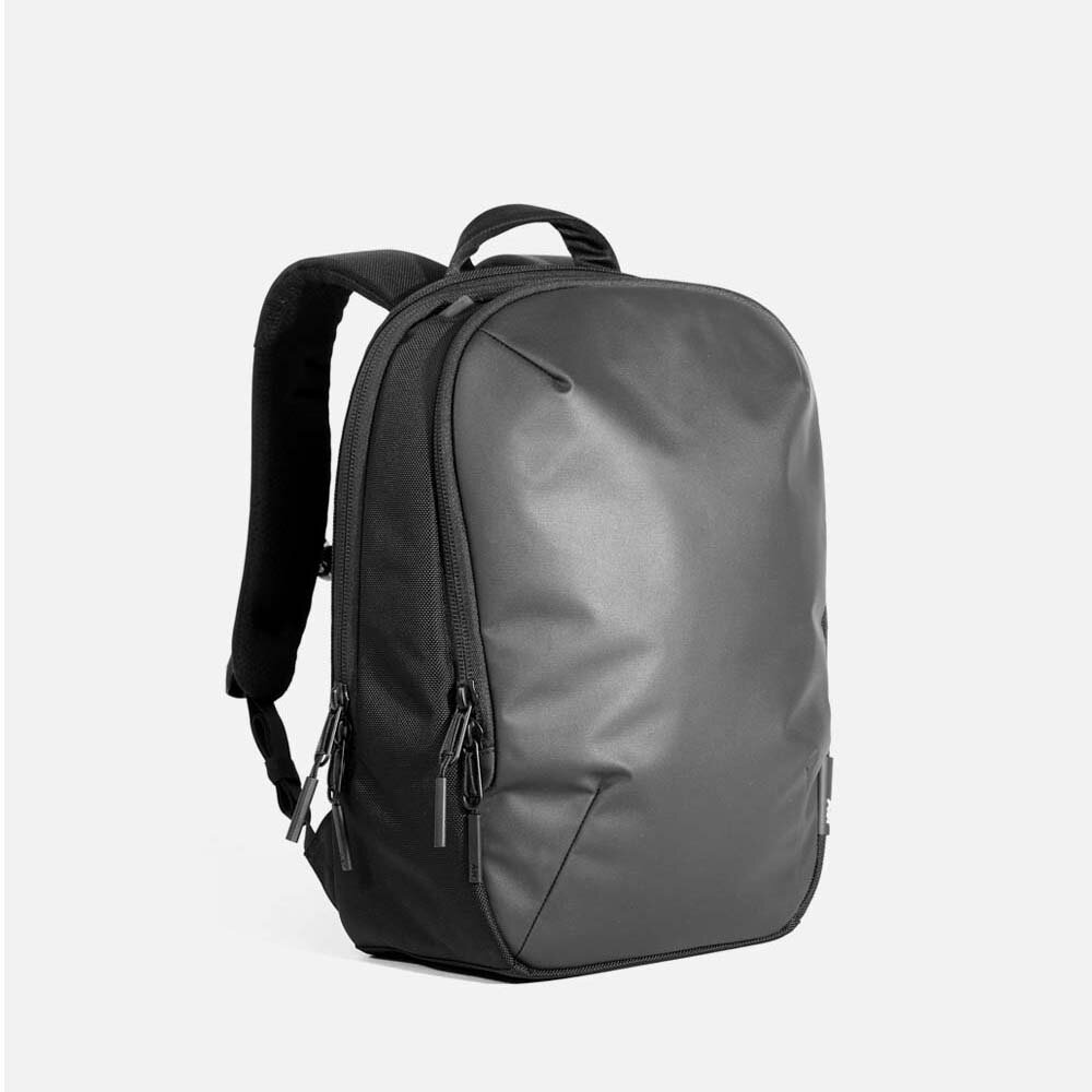 Day Pack 2 — Aer | Modern gym bags, travel backpacks and laptop backpacks  designed for city travel