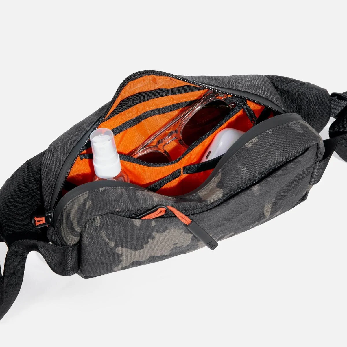 Aer X Carryology Tokai Sling 2025