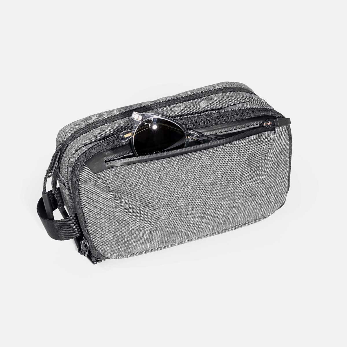 Dopp Kit 2 - Gray — Aer | Modern gym bags, travel backpacks and 