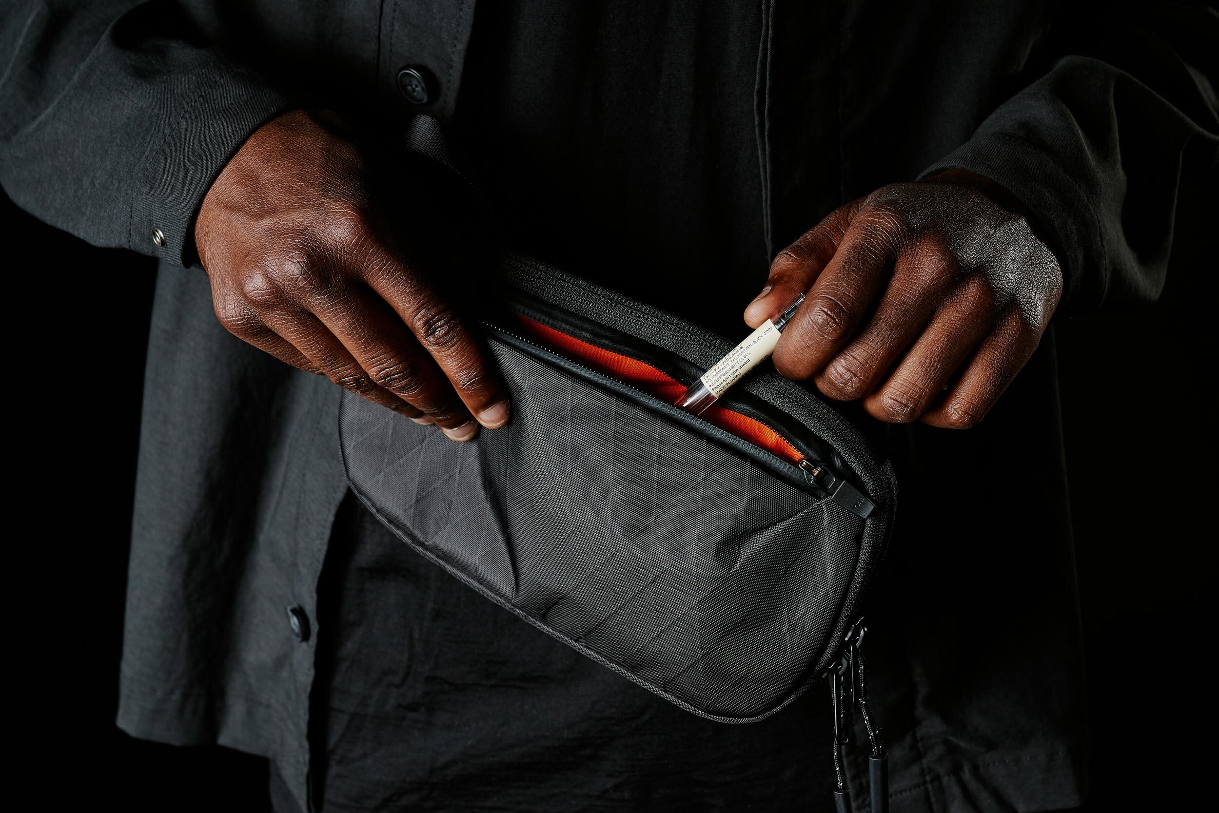 Slim Pouch X-Pac - Black — Aer | Modern gym bags, travel backpacks 