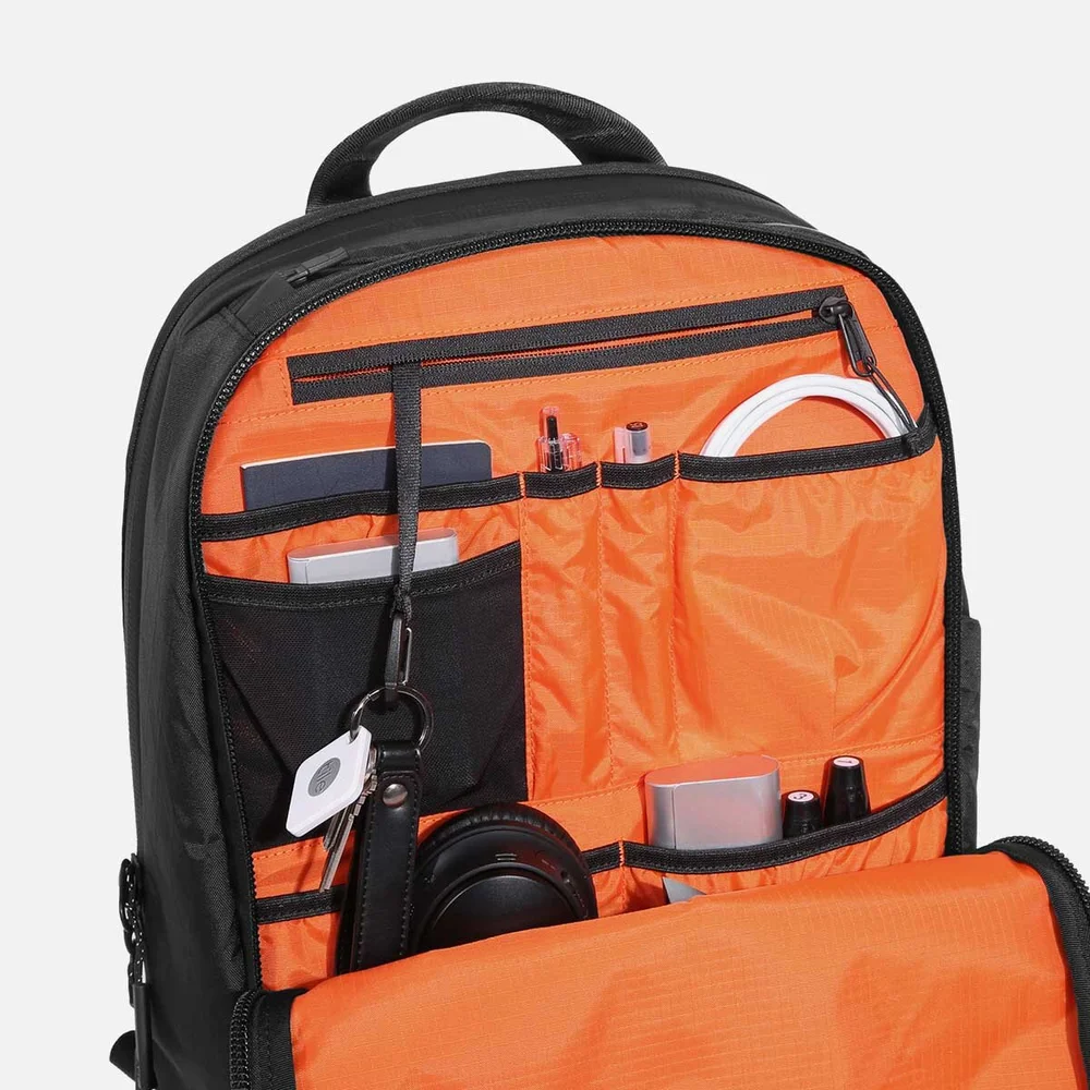 Day Pack 2 X-Pac - Black — Aer | Modern gym bags, travel backpacks 