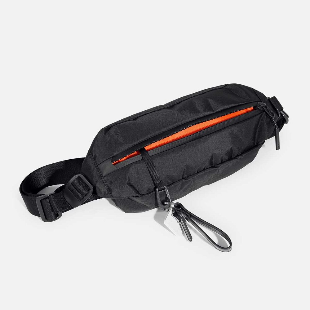 Vijandig oplichterij Pardon City Sling 2 X-Pac - Black — Aer | Modern gym bags, travel backpacks and  laptop backpacks designed for city travel