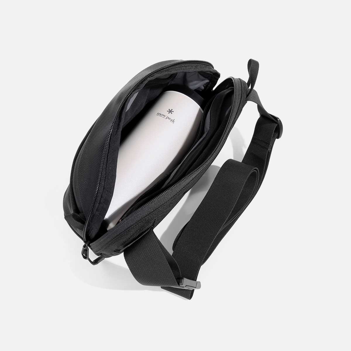 Day Sling 3 - Black — Aer | Modern gym bags, travel backpacks and 